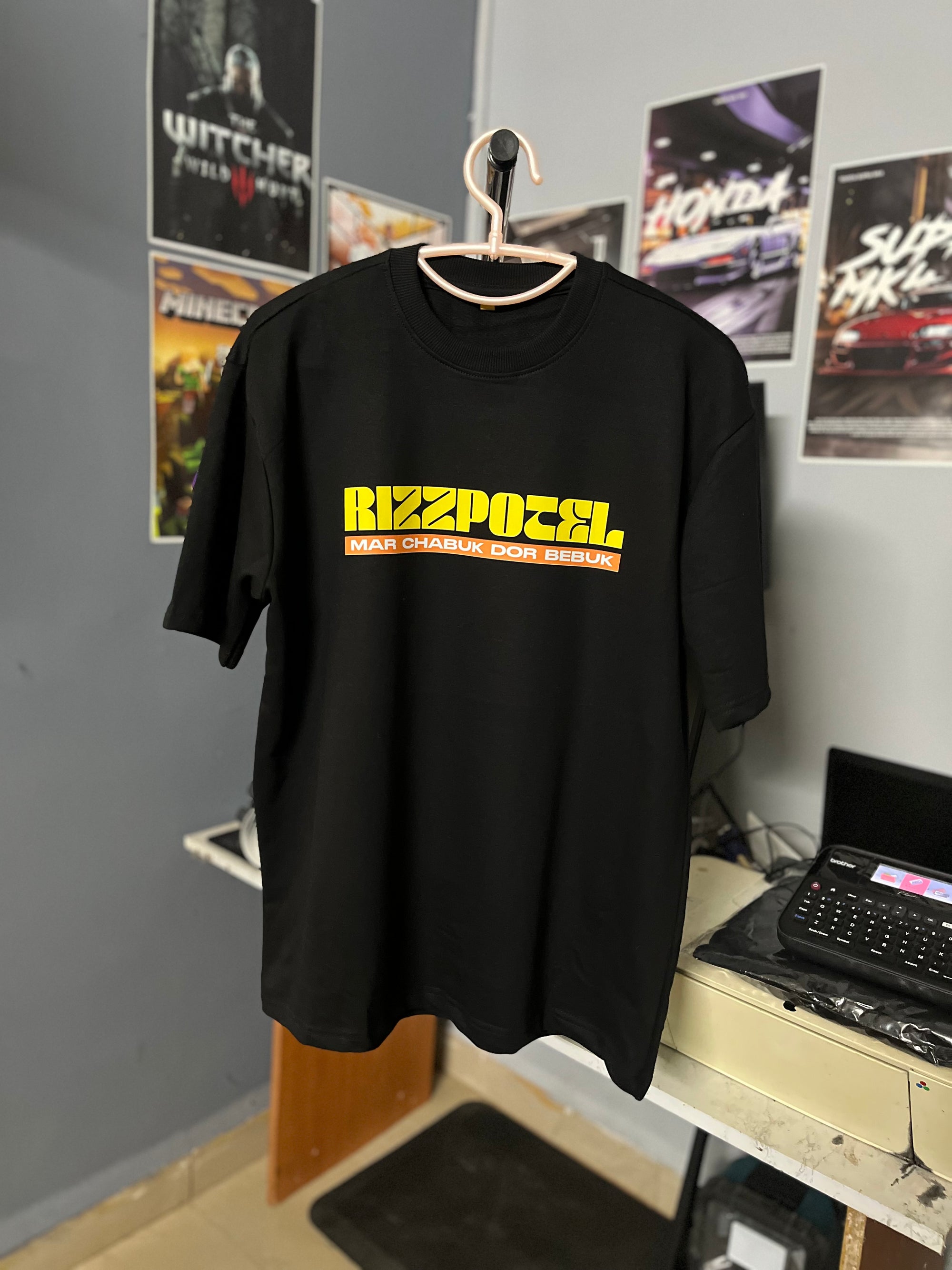 Sarko Piso Oversized T-shirt (by Rizzpotel)